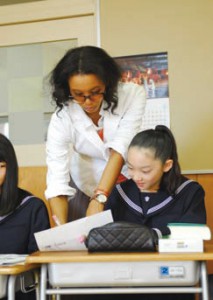 日本人教師とネイティブスピーカーによるTT授業